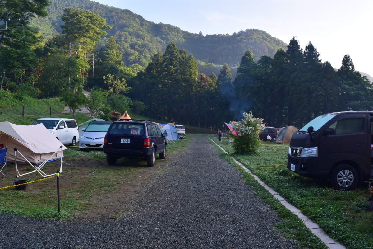 Aone Camping Ground 青根キャンプ場 - Bãi camping gần Tokyo, gần suối có thể chơi nước